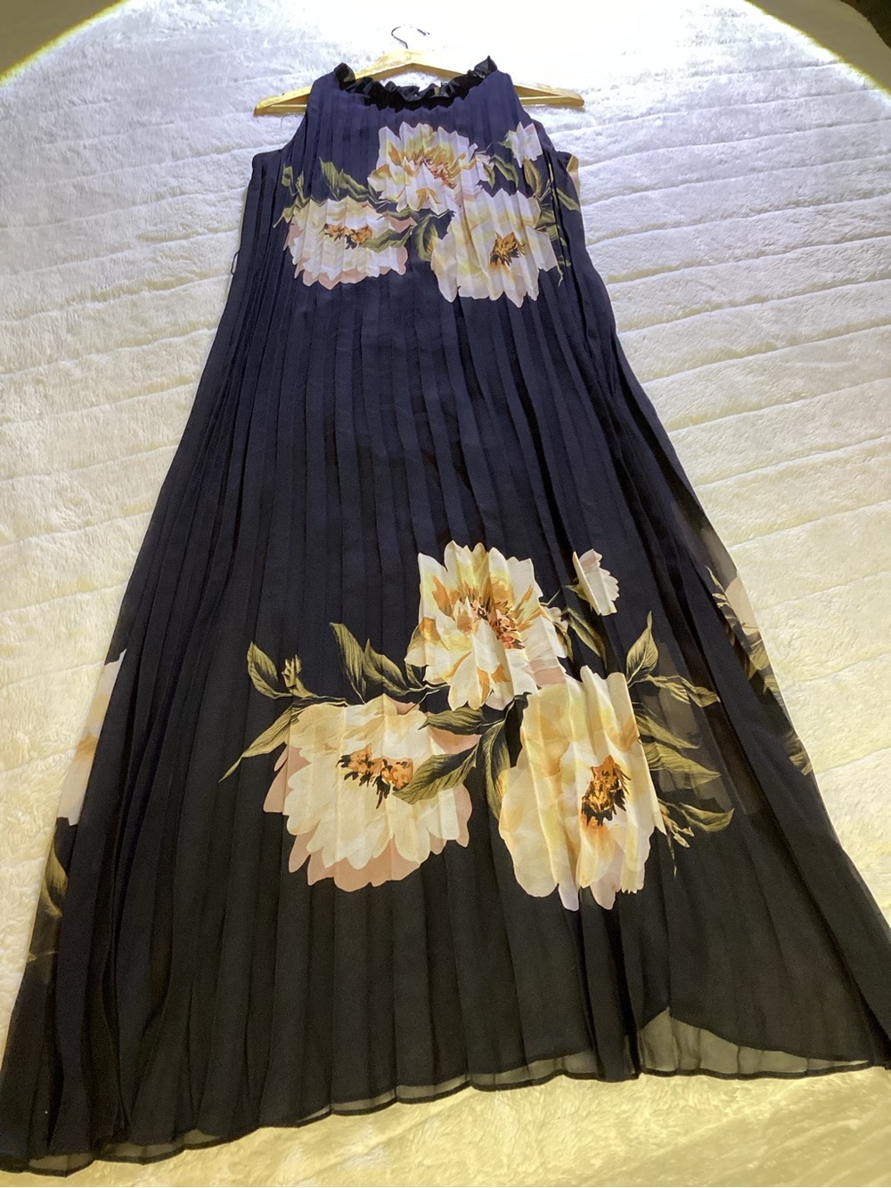 Frank Lyman Design Black Pleated Maxi dress with Cream Floral Print